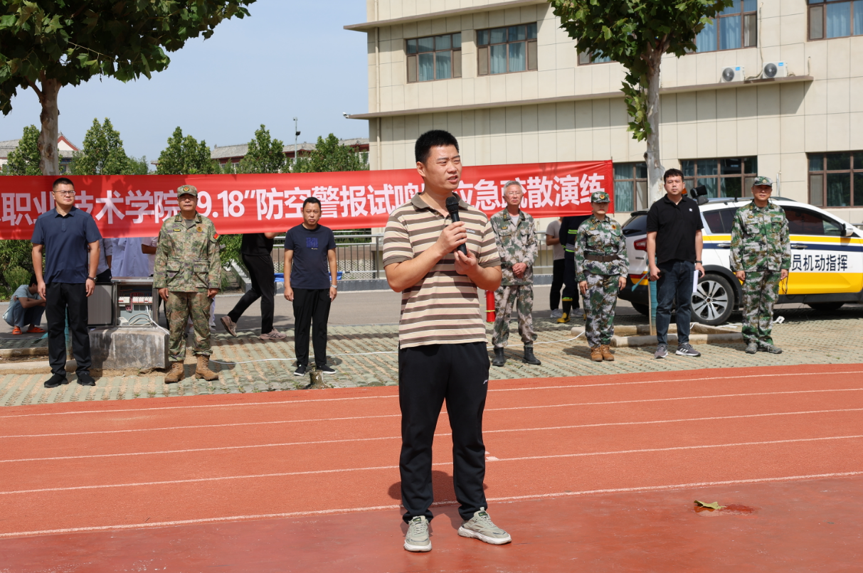 screenshot_2025-09-19_09-21-24 screenshot_2025-09-19_09-21-24